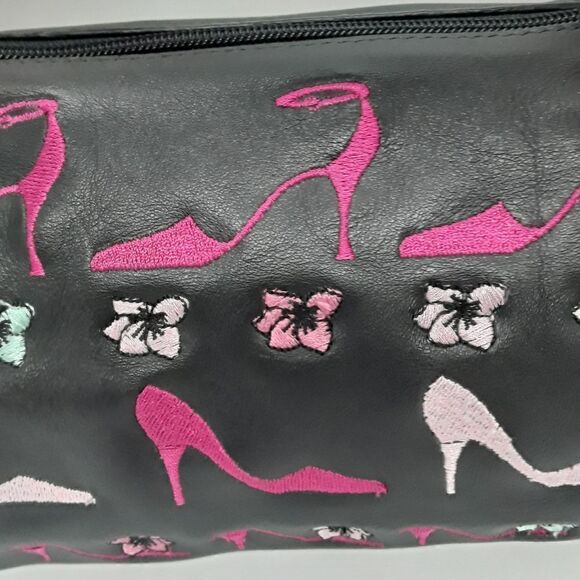 Nicole Miller Collection Women's Handbag/Purse Great Condition - Picture 2 of 10